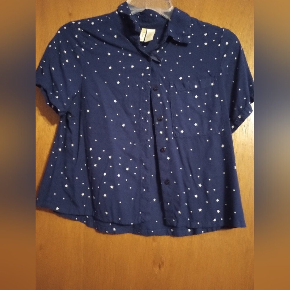Blue cropped tee